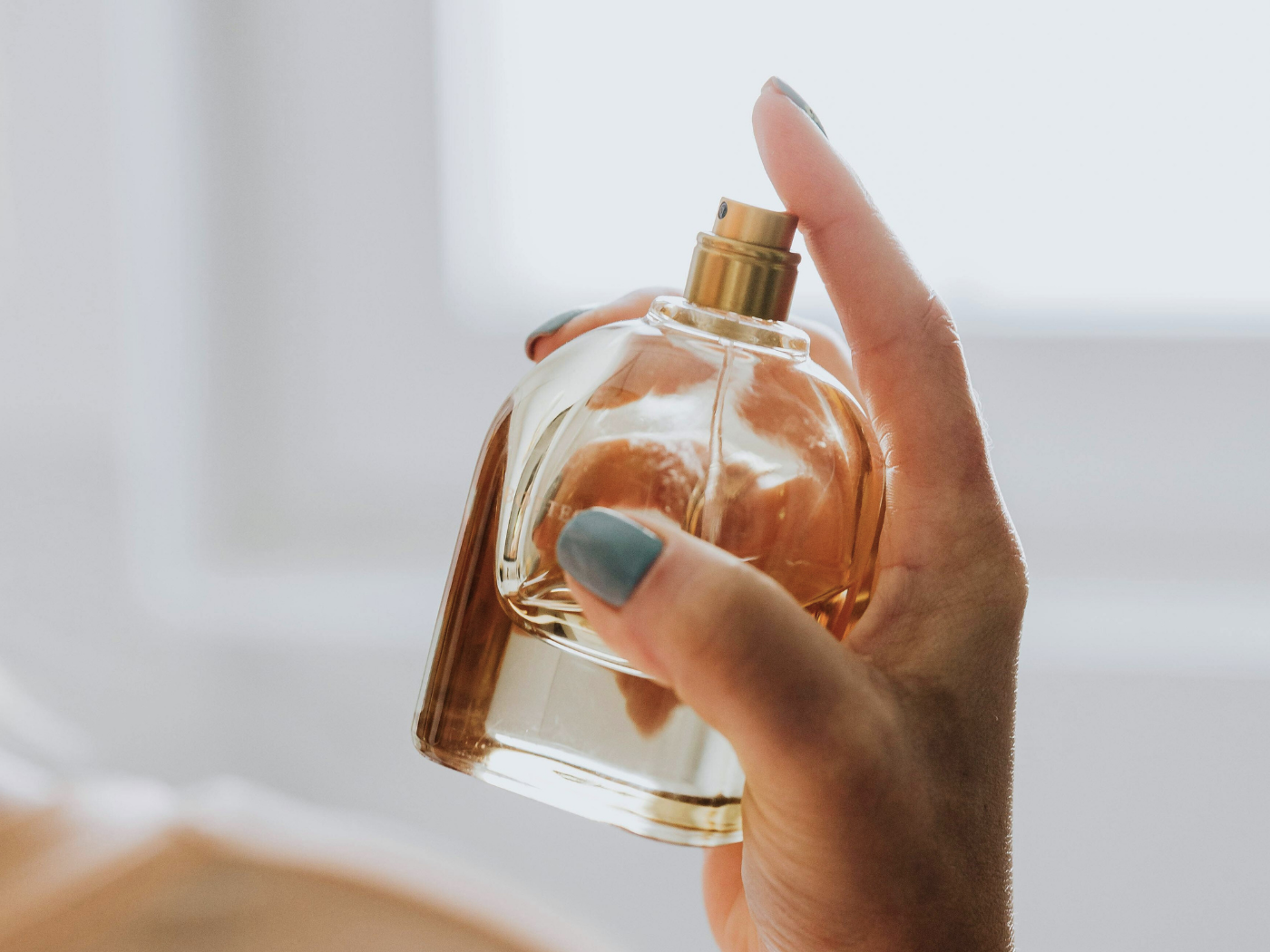 Why You Should Avoid Fragrance, Perfume, and Natural Fragrance In Beauty Care Products